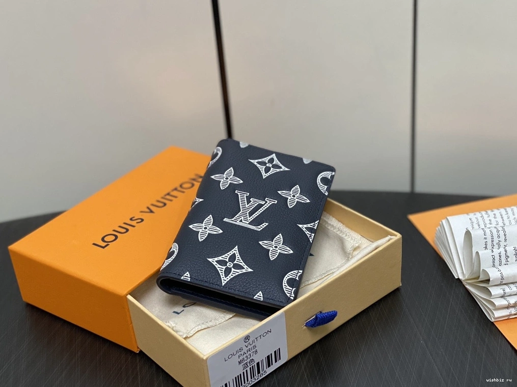 WIS cm LOUIS VUITTON Organizer-8*11.1*1 Pocket 1010